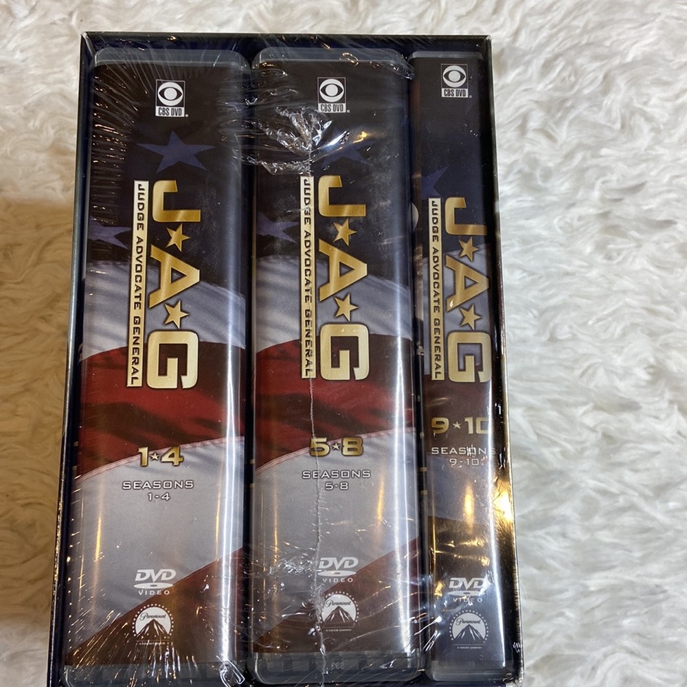 JAG The Complete Series 55 Disc DVD Set - Picture 3 of 7